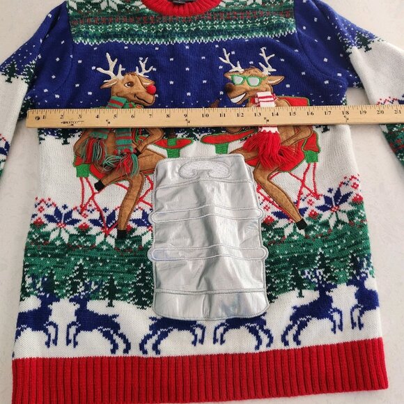 Ugly Christmas Sweater 33 Degrees Holiday Reindeer Beer Bottle Pocket Small EUC - Picture 8 of 9